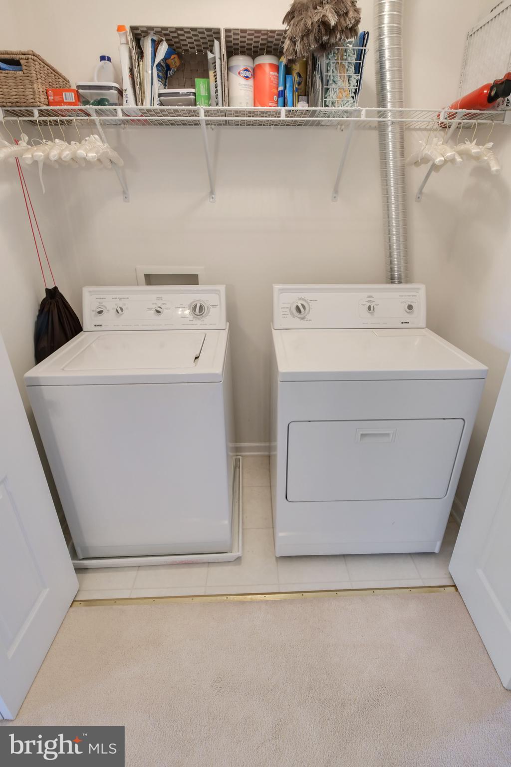 25523 Beresford Drive Chantilly, VA 20152 - Photo 21 of 48 Upper Level Laundry