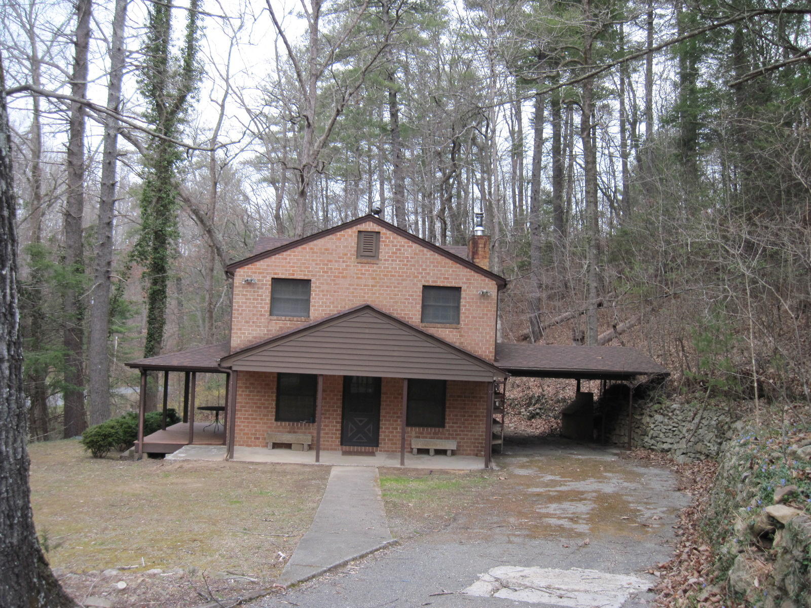 6524 Poage Valley Rd Extension Roanoke, VA 24018 - Photo 4 of 55 2017-03-06 16.39.02