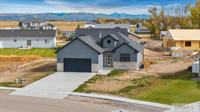 $455,000 | 30 East Hemlock Lane, Rigby, ID 83442