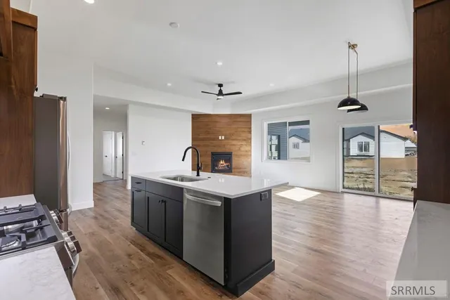 $455,000 | 30 East Hemlock Lane, Rigby, ID 83442