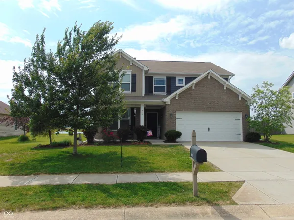 $349,900 | 408 Wayles Drive, Pittsboro, IN 46167