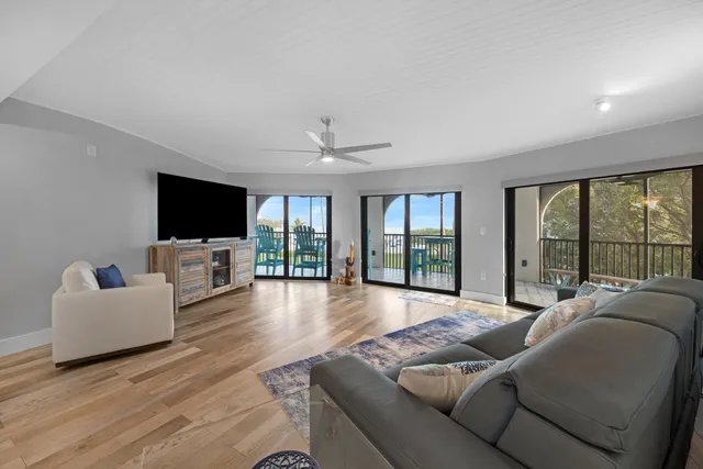 $861,000 | 1998 Overseas Highway, Unit A22, Marathon, FL 33050