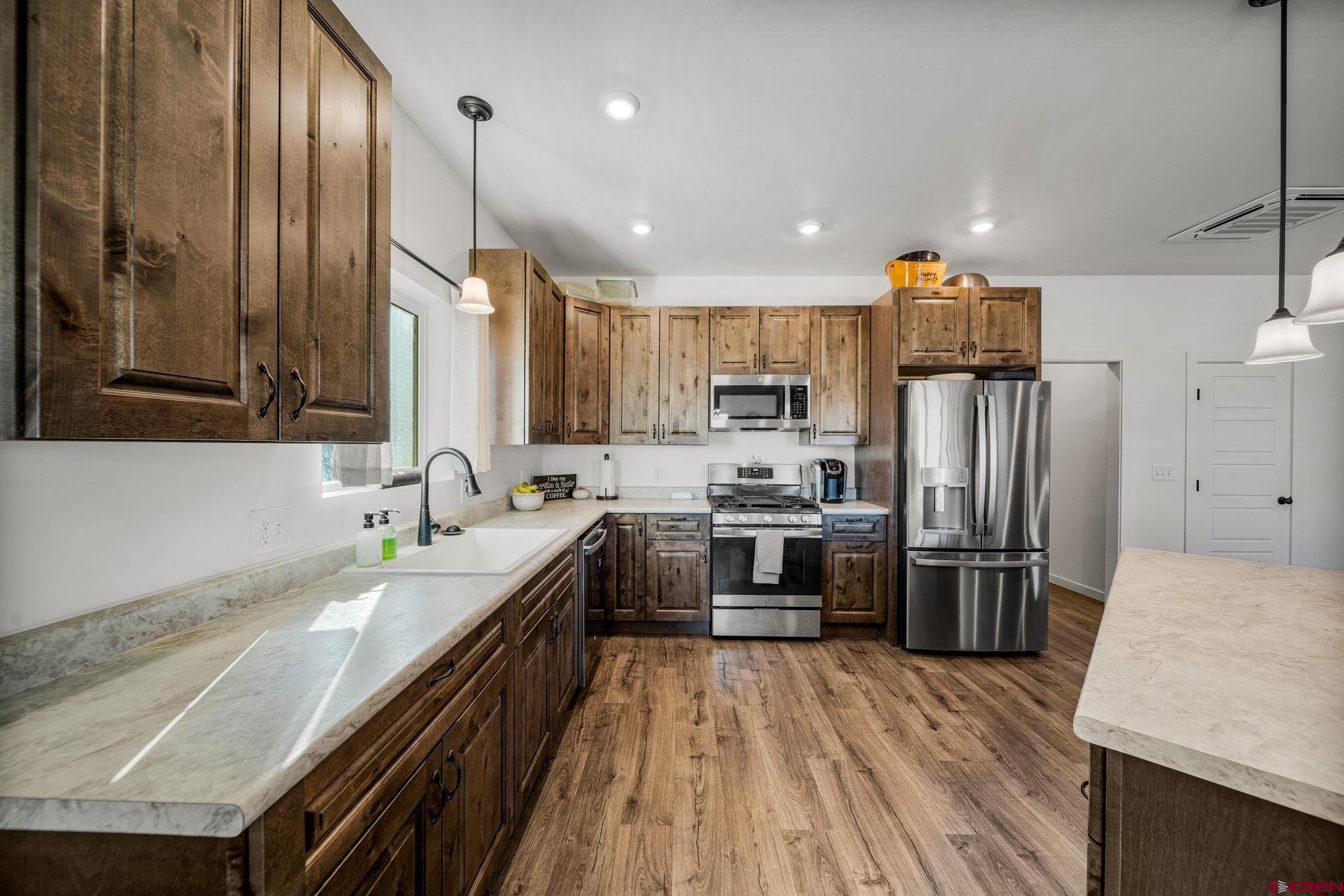 215 West Menefee Street Mancos, CO 81328 - Photo 9 of 29