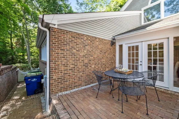 $895,000 | 2308 Oxford Hills Drive, Raleigh, NC 27608
