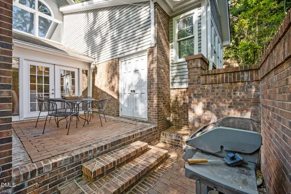 $895,000 | 2308 Oxford Hills Drive, Raleigh, NC 27608