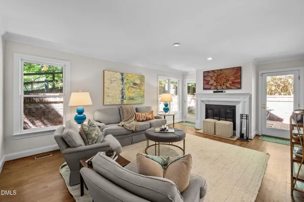 $895,000 | 2308 Oxford Hills Drive, Raleigh, NC 27608