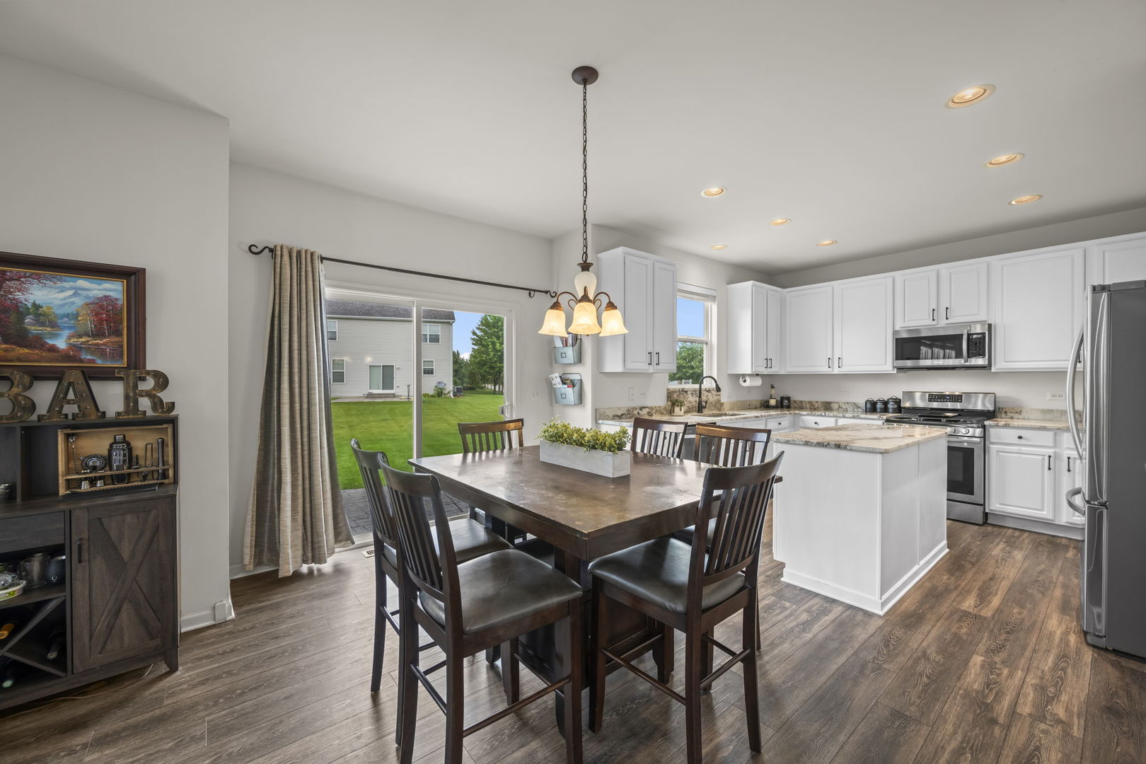 910 Marble Court Volo, IL 60073 - Photo 13 of 37