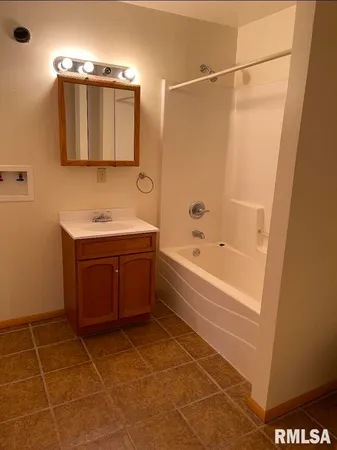 $189,500 | 501 Southwest 3rd Street, Aledo, IL 61231