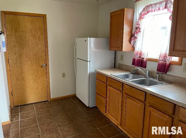 $189,500 | 501 Southwest 3rd Street, Aledo, IL 61231