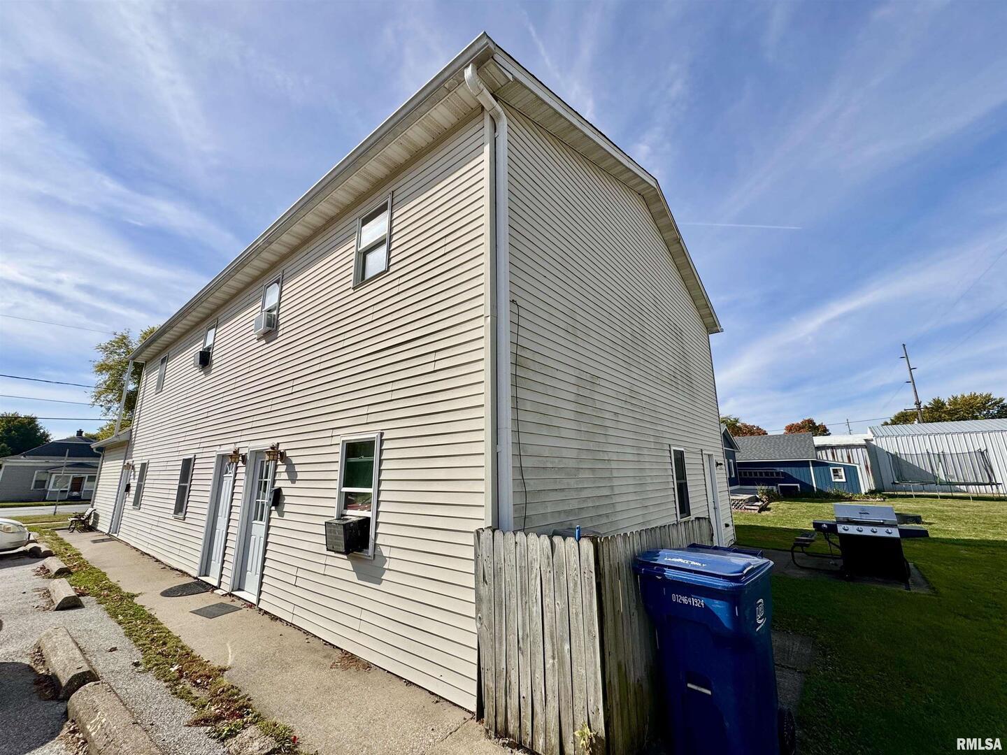 501 Southwest 3rd Street Aledo, IL 61231 - Photo 26 of 27
