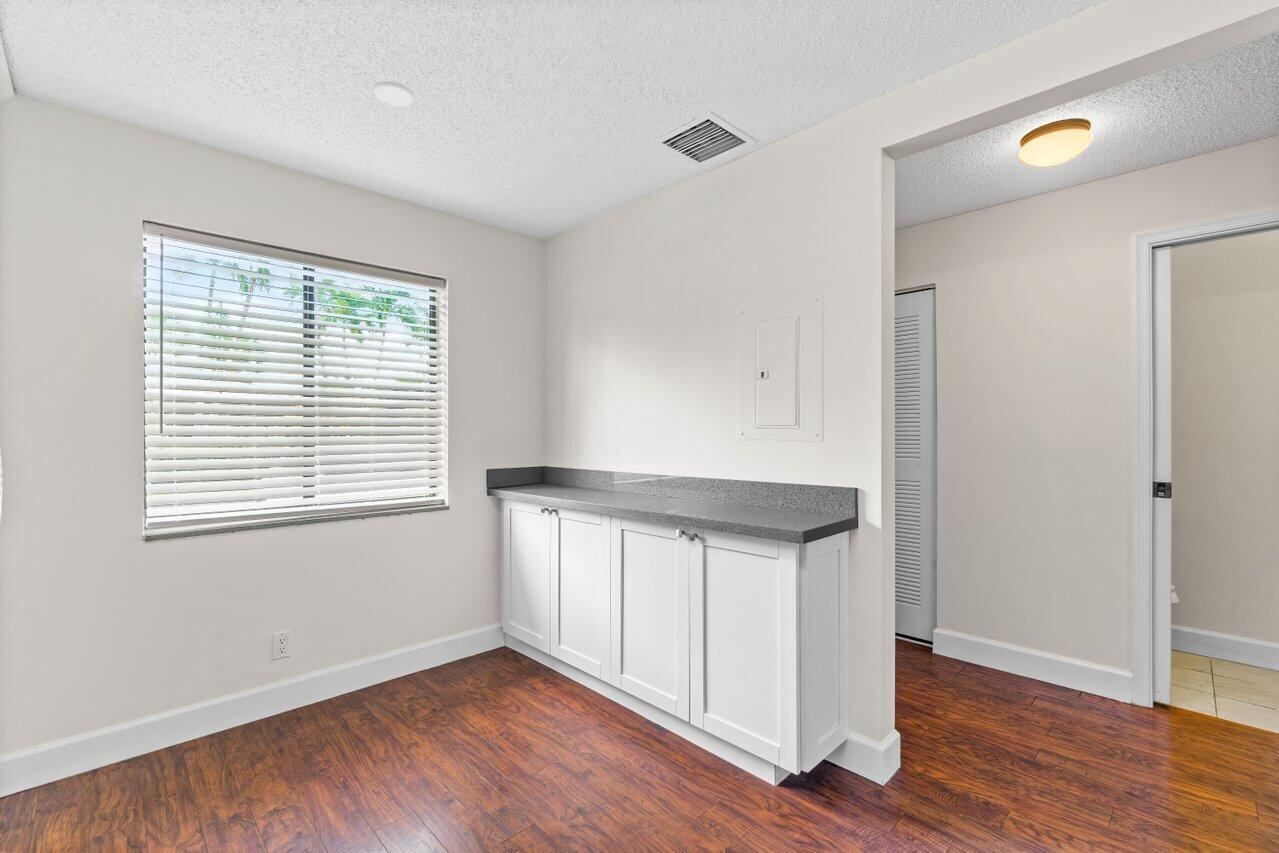 22095 Las Brisas Circle, Unit 102 Boca Raton, FL 33433 - Photo 6 of 23 005-22095LasBrisasCircle-BocaRaton-FL-33