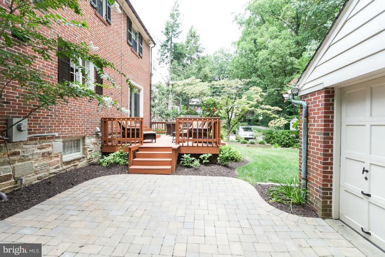 7115 Wardman Road Baltimore, MD 21212 - Photo 1 of 22 Stone Paver Patio