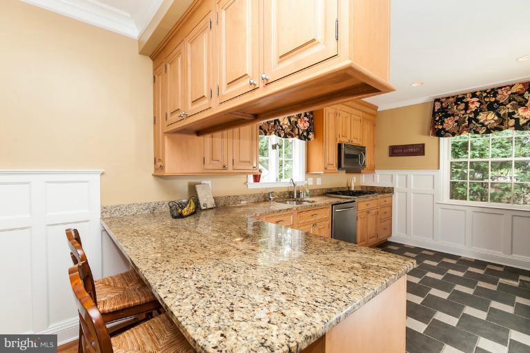 7115 Wardman Road Baltimore, MD 21212 - Photo 20 of 22 Kitchen