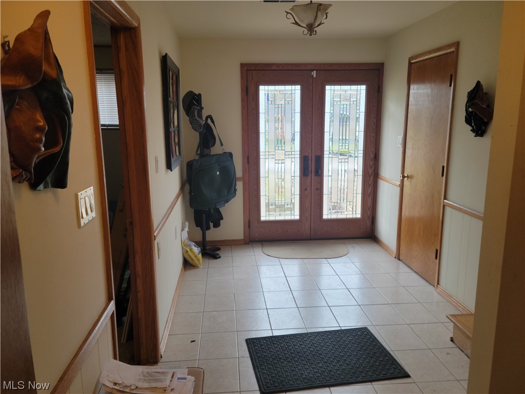 655 Garnette Road Akron, OH 44313 - Photo 8 of 14