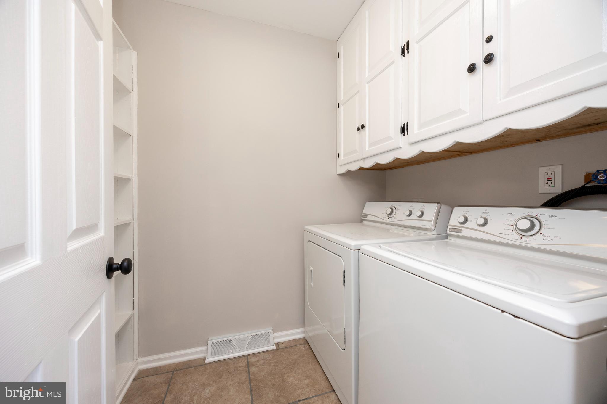 925 South Concord Road West Chester, PA 19382 - Photo 17 of 50 Laundry Room off the Kitchen