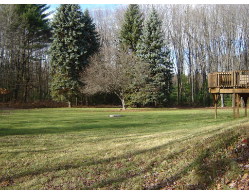 141 Allen Street Hampden, MA 01036 - Photo 4 of 18 Gallery Image 4