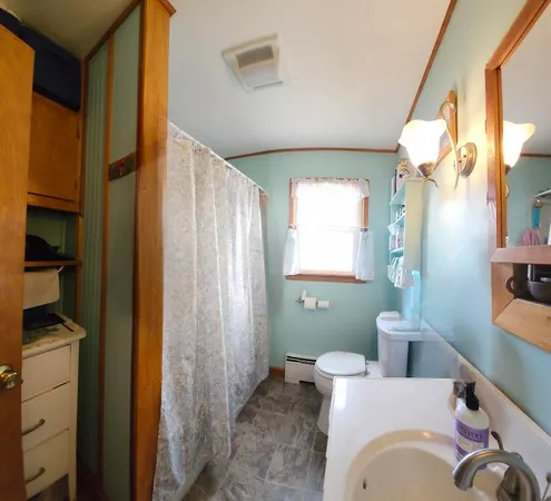 $189,900 | 77 Connecticut Avenue, Millinocket, ME 04462
