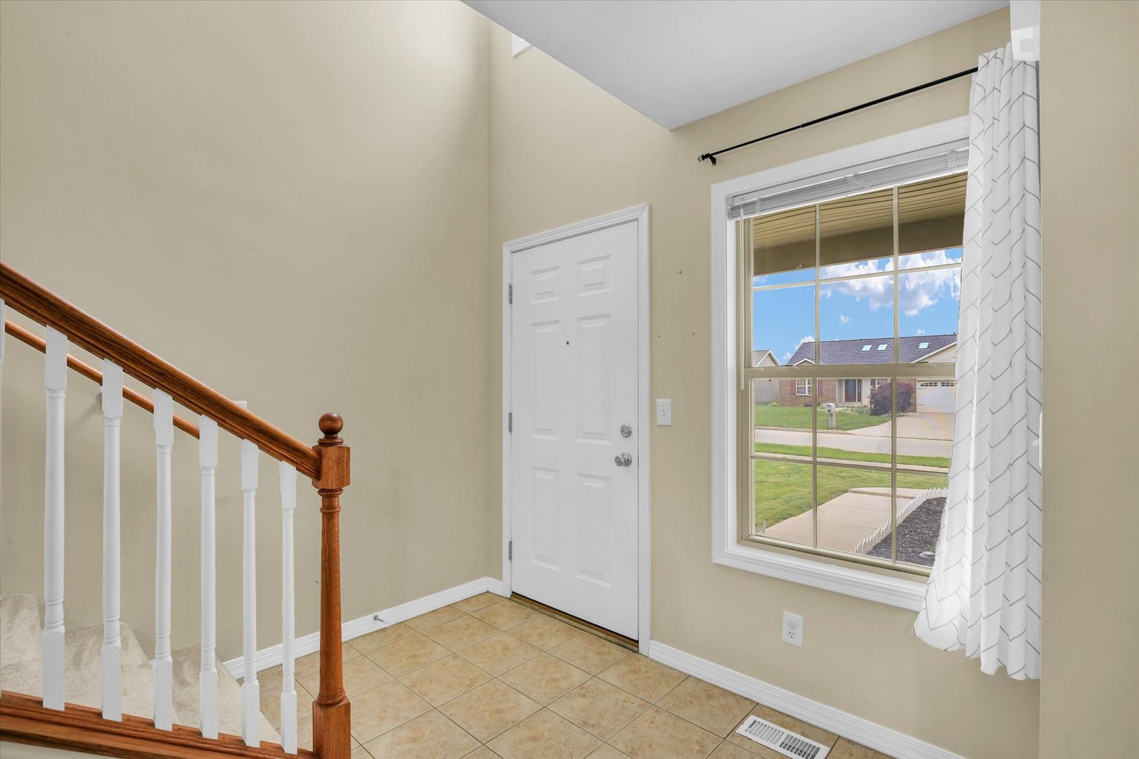 3715 Boulder Ridge Drive Champaign, IL 61822 - Photo 5 of 29 a view of front door