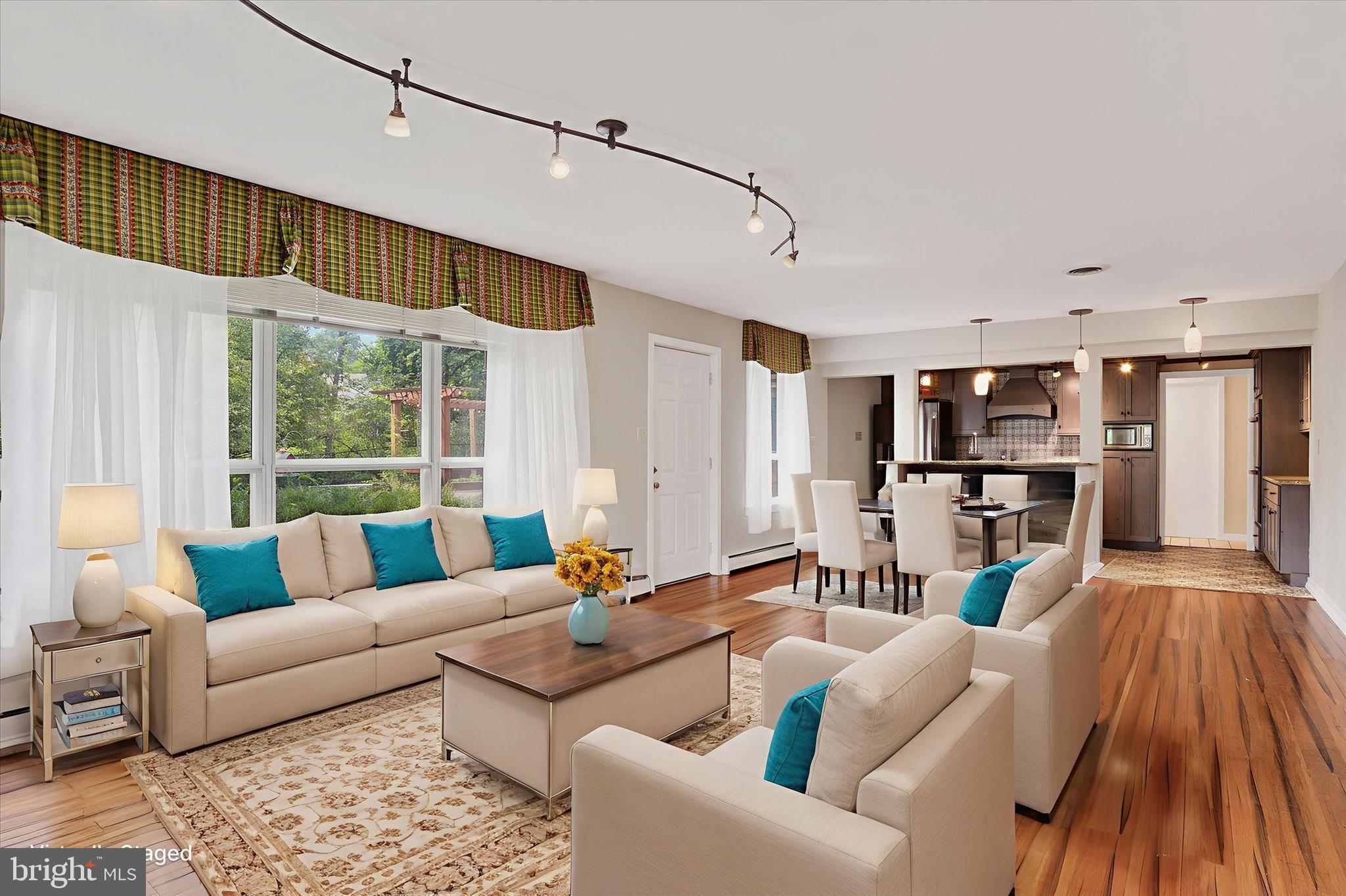 1502 Knollcrest Road Harrisburg, PA 17112 - Photo 7 of 38 Gallery Image 7