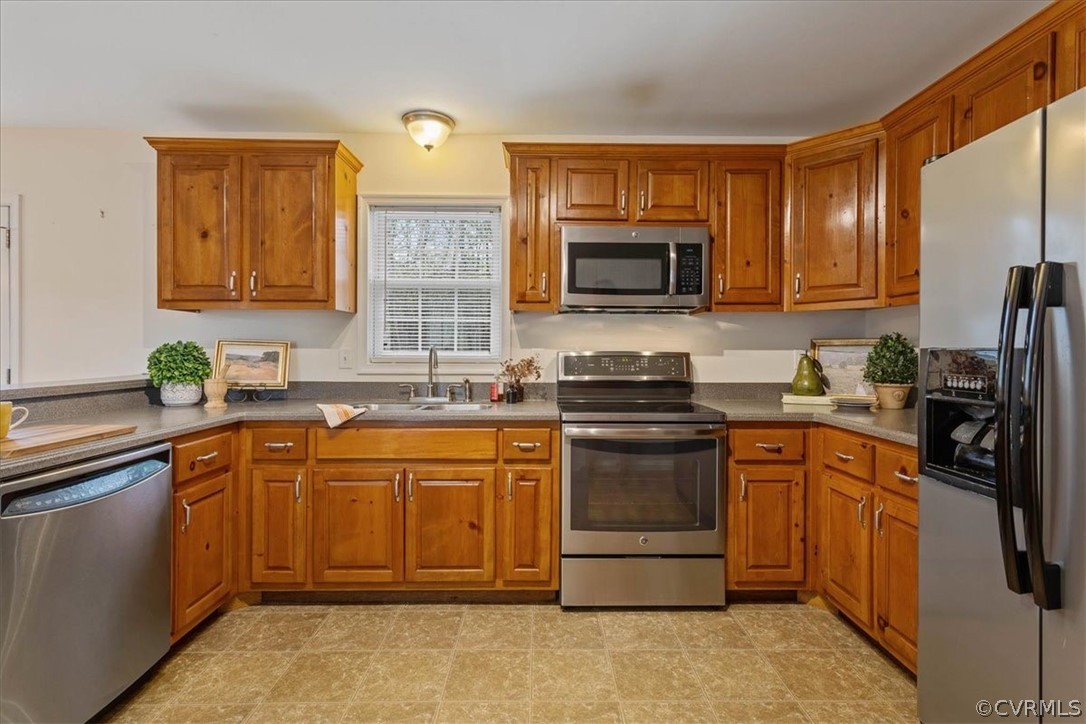 12614 Cox Road Church Road, VA 23833 - Photo 9 of 23 Gallery Image 9