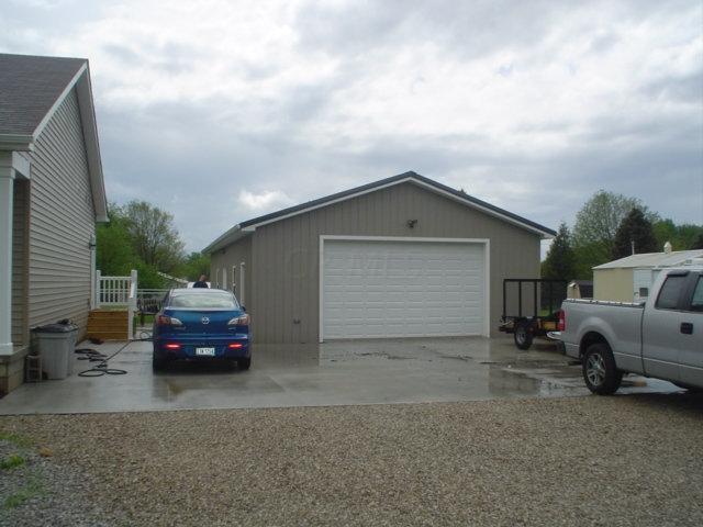 2809 Boving Road Southwest Lancaster, OH 43130 - Photo 2 of 16