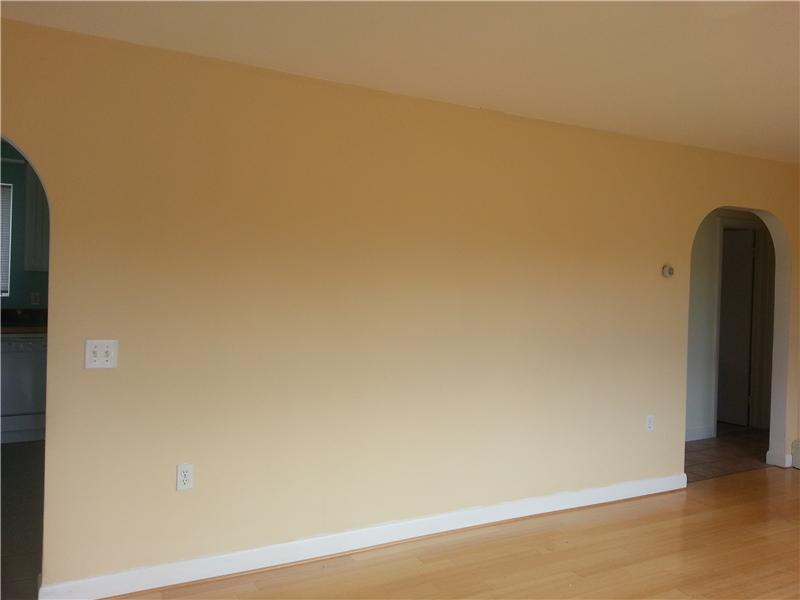 55 Winnapaug Road, Unit 8 Westerly, RI 02891 - Photo 4 of 16 Living Room.