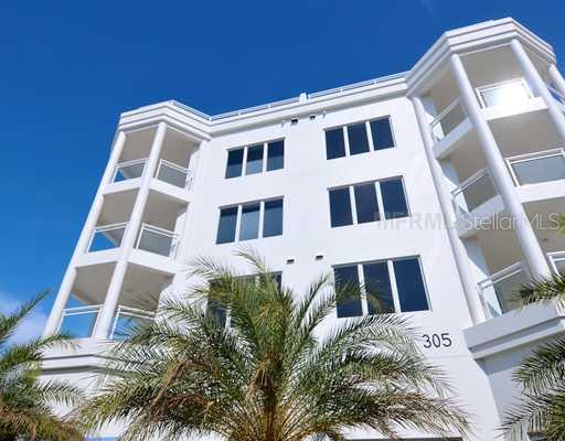 305 Beach Road, Unit B Sarasota, FL 34242 - Photo 1 of 1 Exterior Front