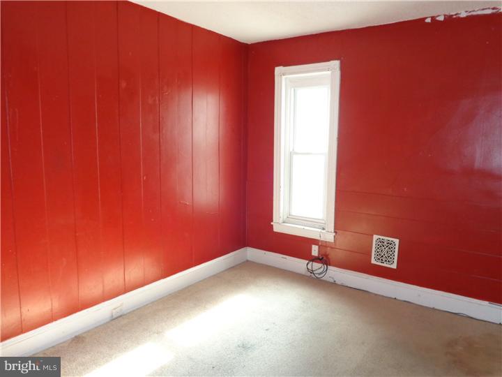 2226 Kutztown Road Reading, PA 19605 - Photo 12 of 24 Bedroom