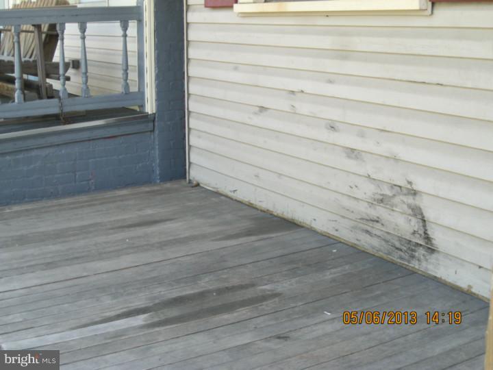 2226 Kutztown Road Reading, PA 19605 - Photo 24 of 24 Porch