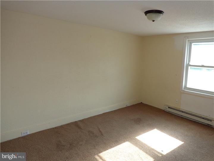 2226 Kutztown Road Reading, PA 19605 - Photo 9 of 24 Bedroom