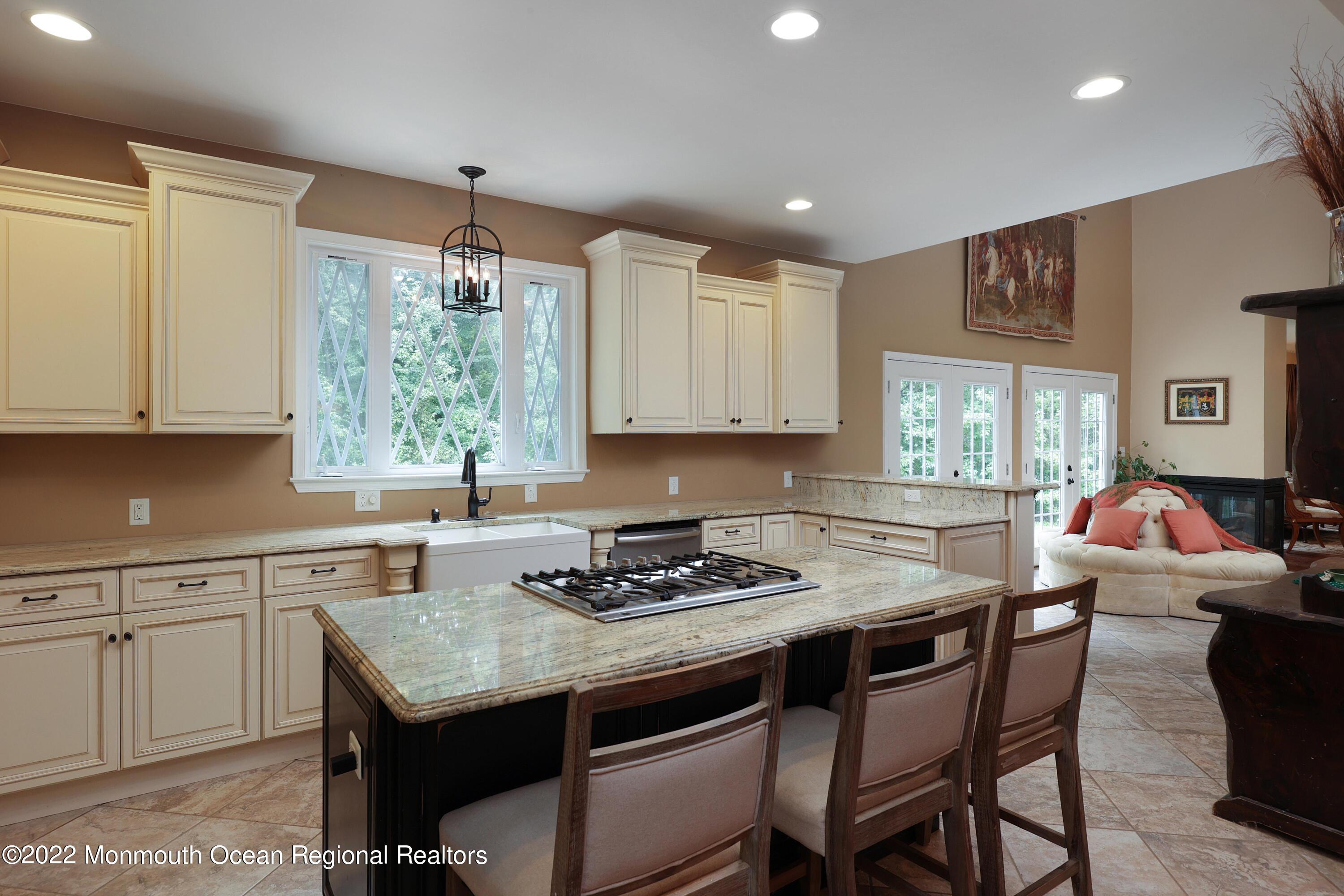 98 Baird Road Millstone Township, NJ 08535 - Photo 12 of 27 758A8743