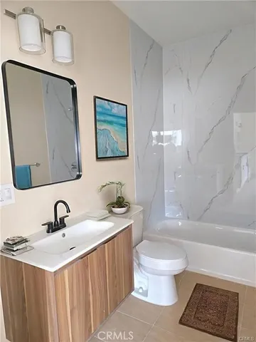 $1,980 | 6010 Kansas Avenue, Los Angeles, CA 90044