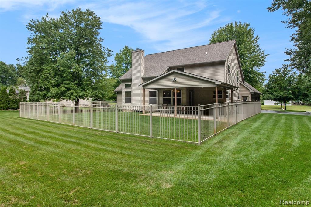 1951 Sundance Ridge Howell, MI 48843 - Photo 2 of 39 Gallery Image 2