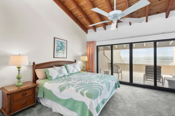 $749,000 | 1133 West Ocean Drive, Unit 2, Key Colony Beach, FL 33051