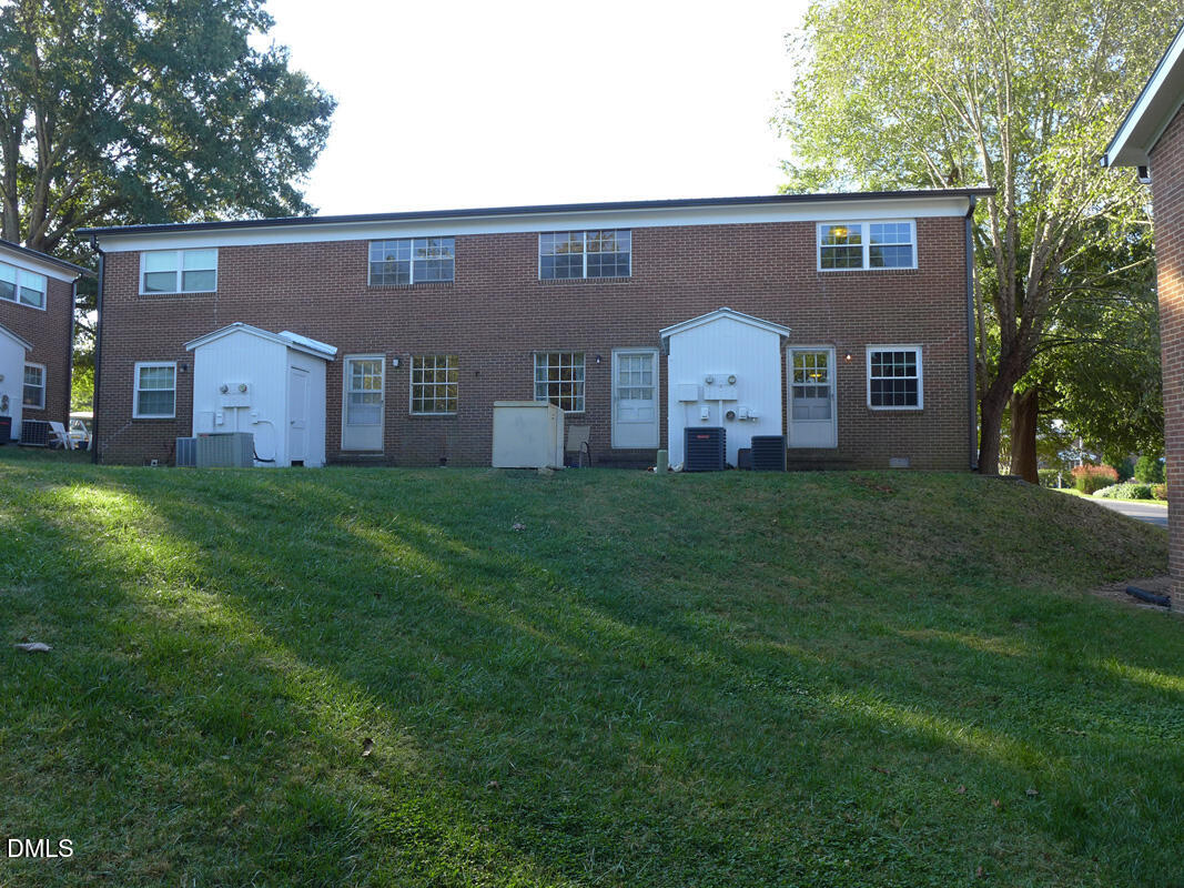 400 Davie Road, Unit 8 Carrboro, NC 27510 - Photo 12 of 17 m rear view