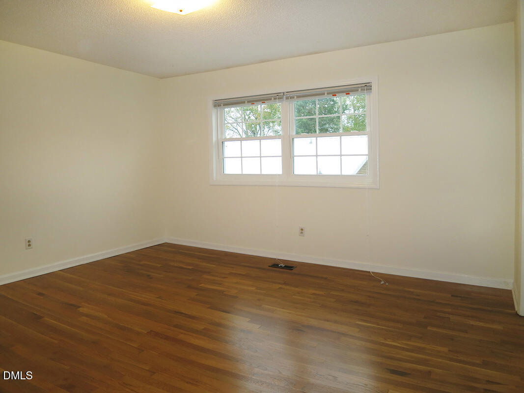 400 Davie Road, Unit 8 Carrboro, NC 27510 - Photo 8 of 17 i BR2 back NEw