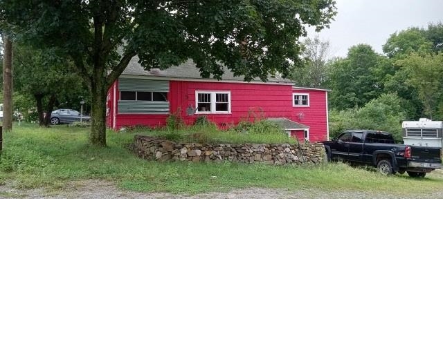 9 Dracut Road Hudson, NH 03051 - Photo 27 of 32