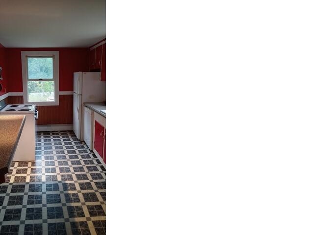 9 Dracut Road Hudson, NH 03051 - Photo 3 of 32