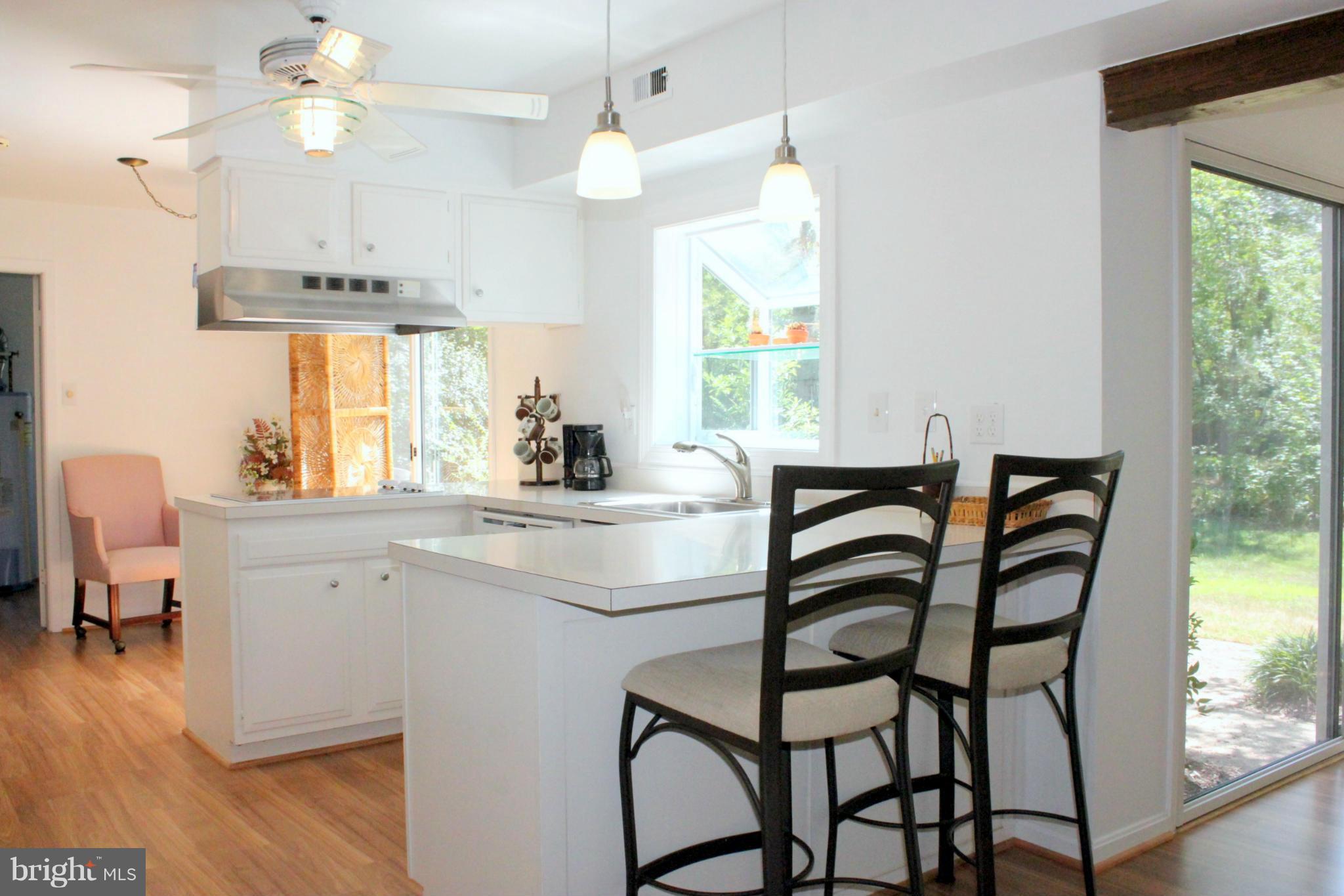 8707 Granite Lane Laurel, MD 20708 - Photo 13 of 30 Kitchen