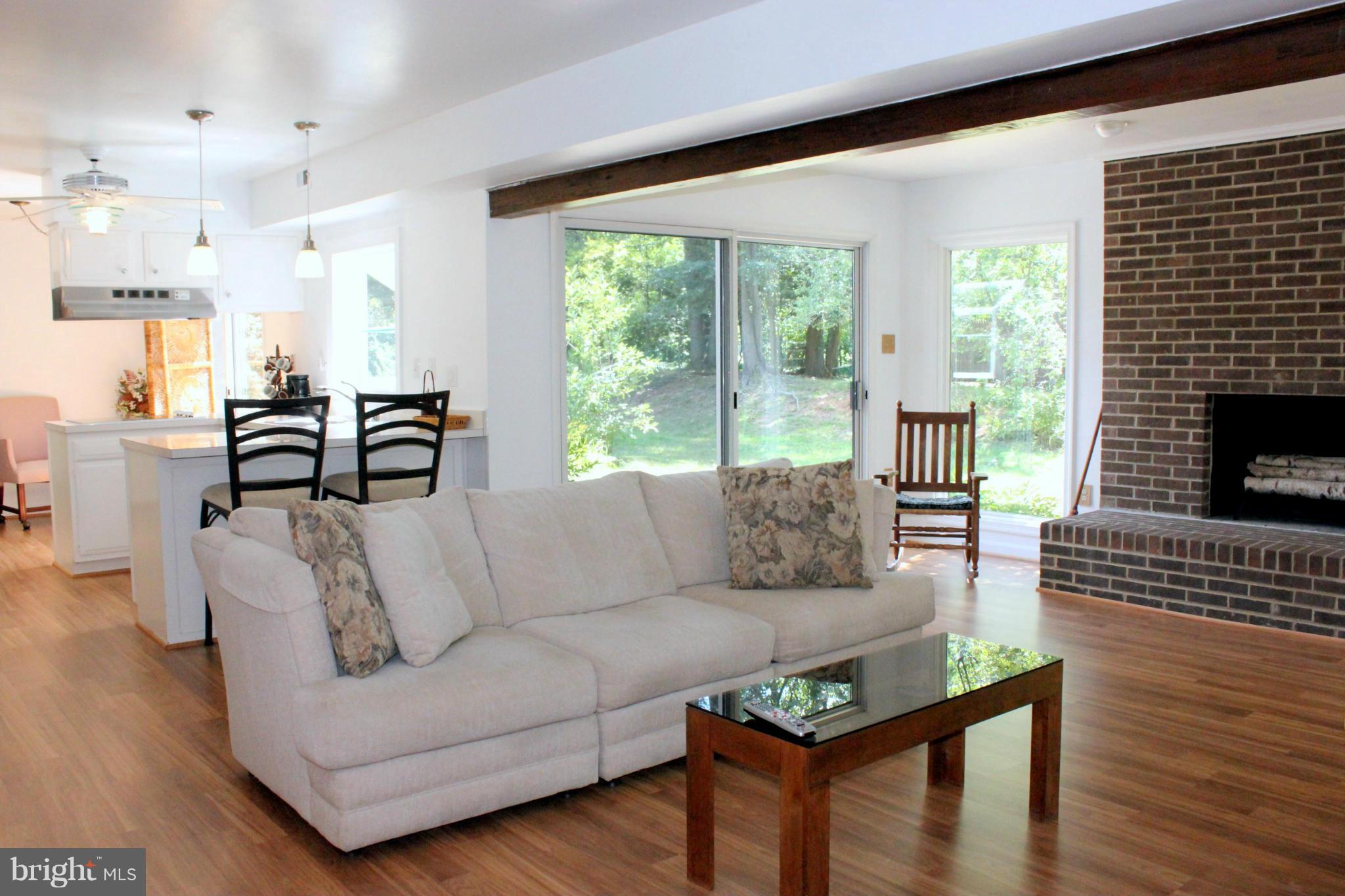 8707 Granite Lane Laurel, MD 20708 - Photo 17 of 30 Family Room