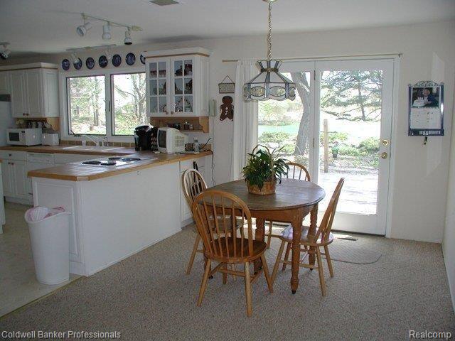 3113 Reamer Road Lapeer, MI 48446 - Photo 14 of 19 3113 Reamer eating space