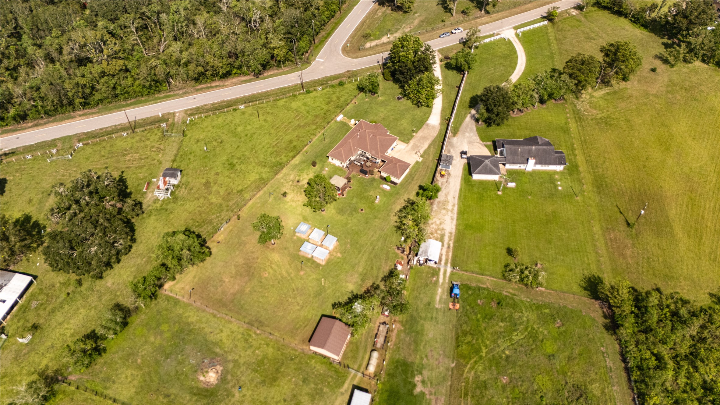 15706-2 County Road 526 Rosharon, TX 77583 - Photo 1 of 16