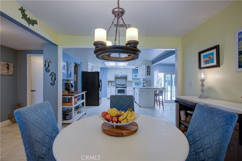 2453 Hemlock Court Merced, CA 95340 - Photo 9 of 48
