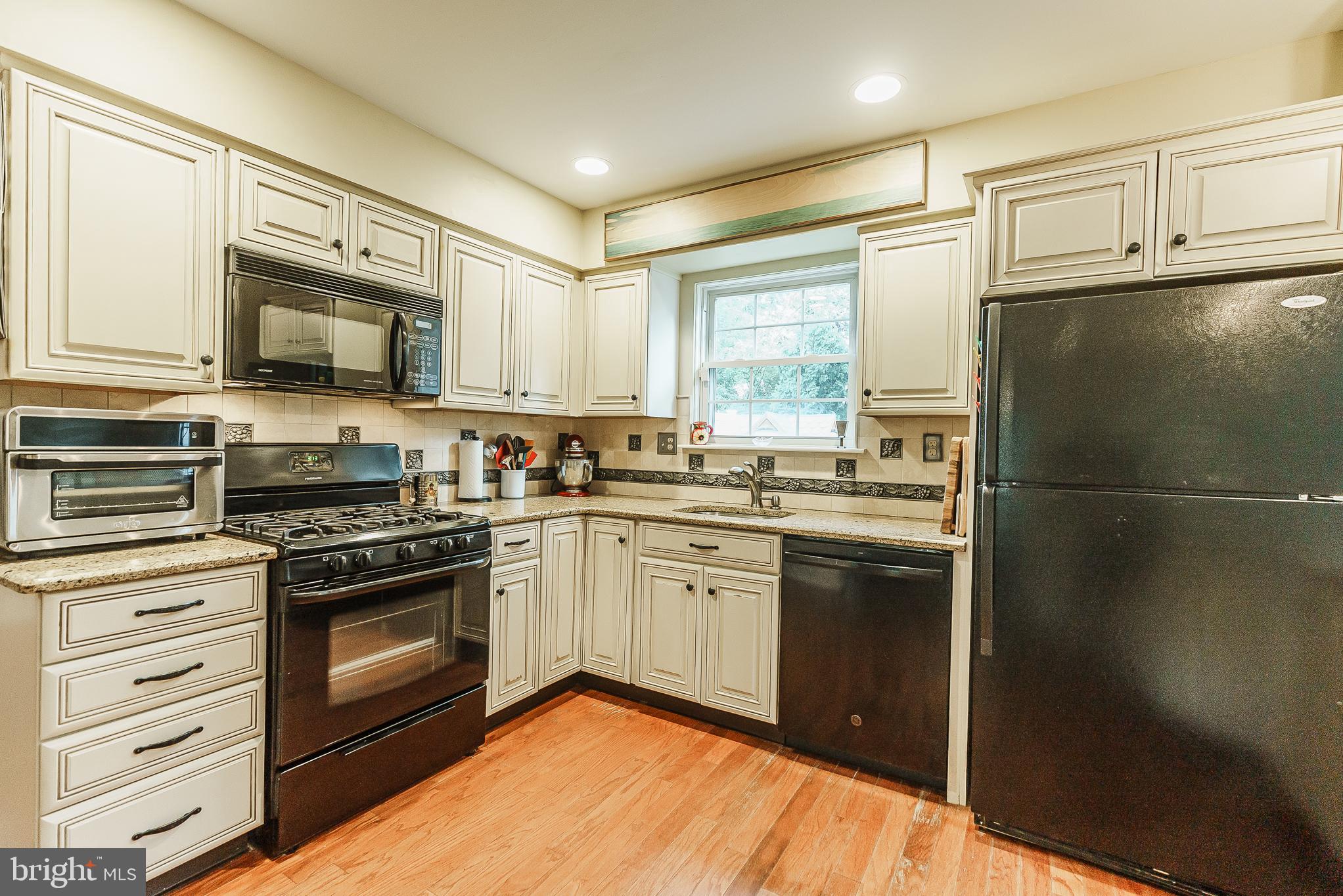 21 Bryan Drive Voorhees, NJ 08043 - Photo 13 of 30