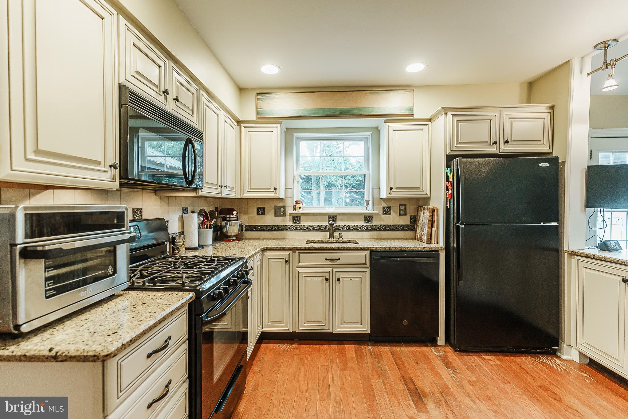 21 Bryan Drive Voorhees, NJ 08043 - Photo 14 of 30