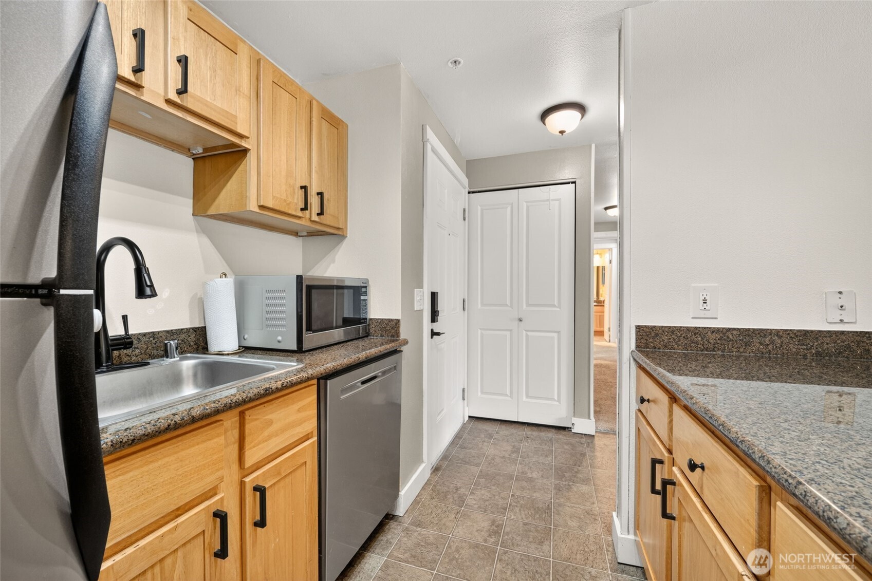 16409 Currie Road Southeast, Unit 309 Monroe, WA 98272 - Photo 6 of 21 Gallery Image 6