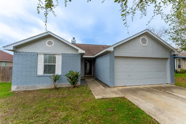 $1,750 | 109 Granite Shoals Drive, Kyle, TX 78640