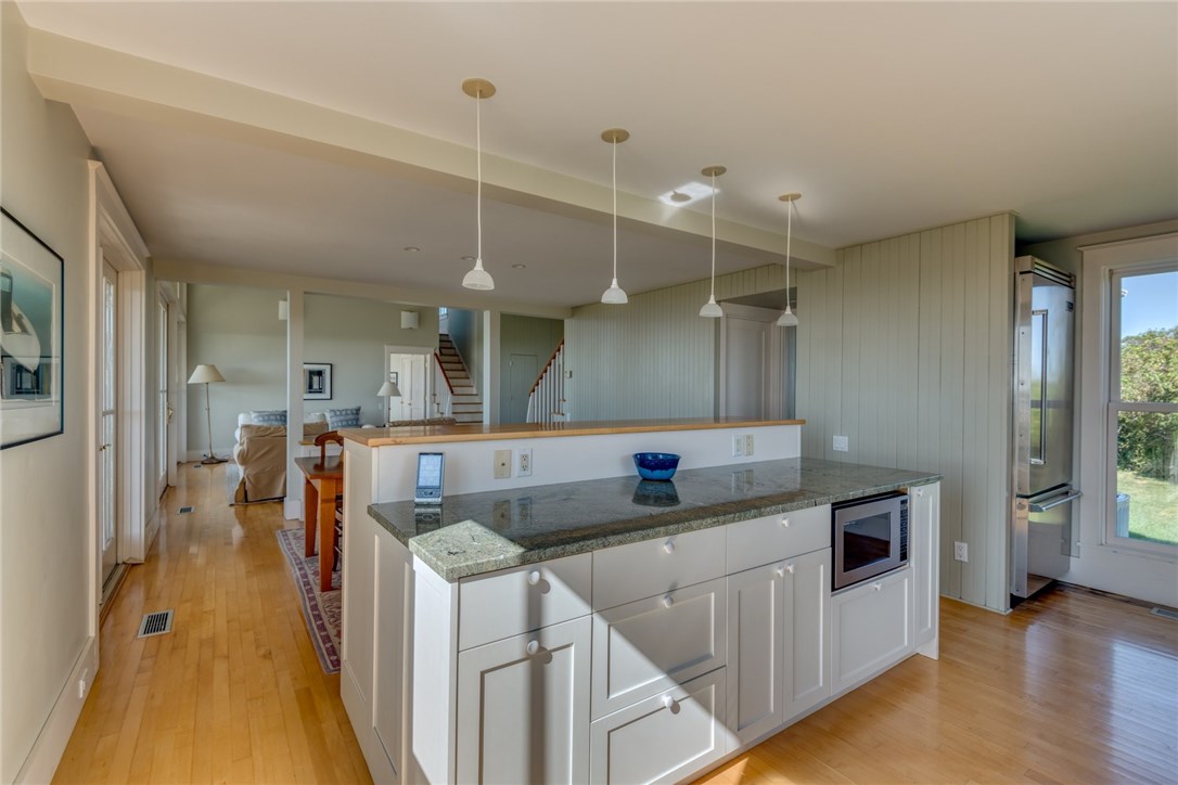 1602 Payne Road Block Island, RI 02807 - Photo 15 of 31