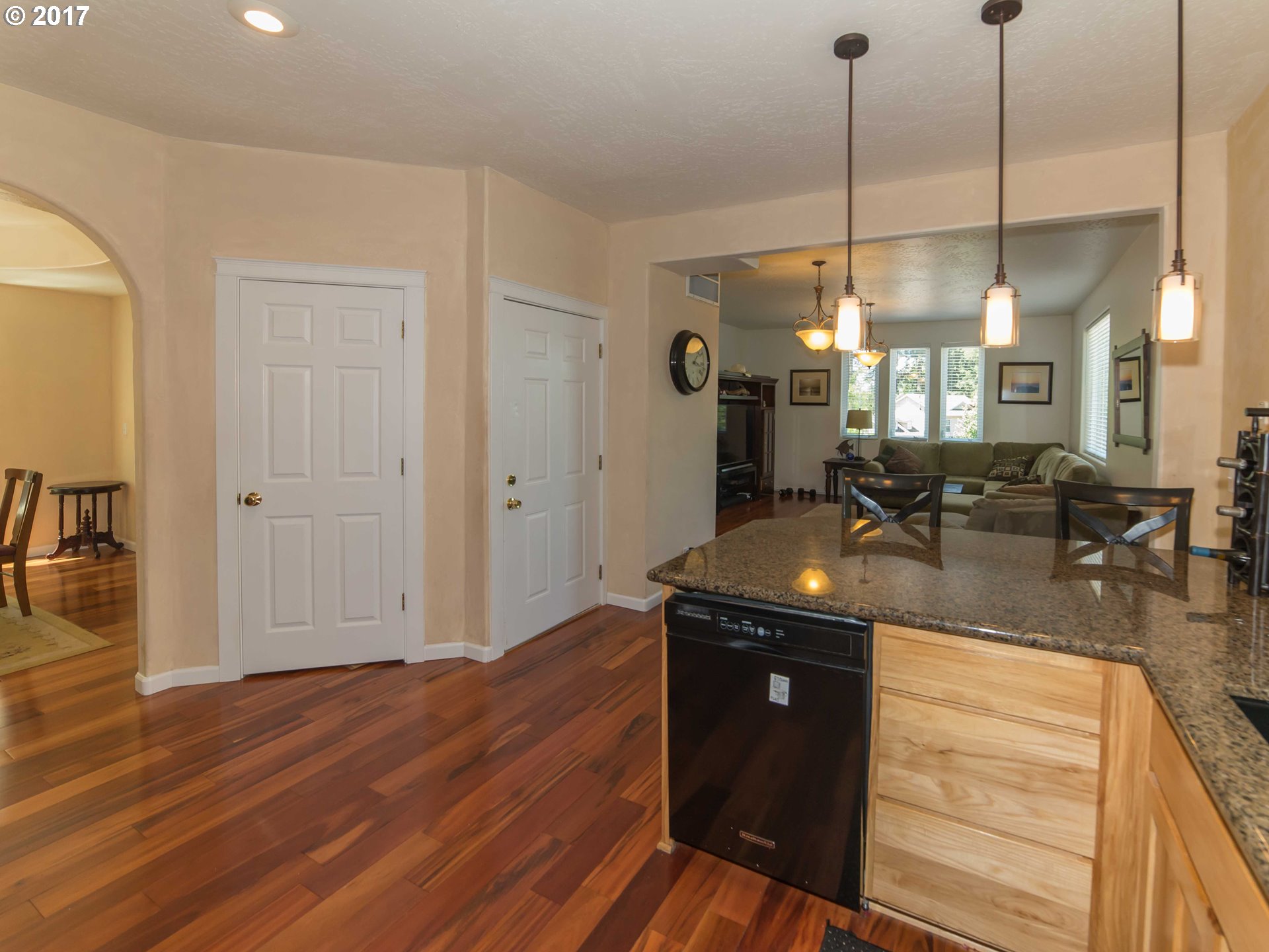 1175 South 69th Place Springfield, OR 97478 - Photo 8 of 22 Gallery Image 8
