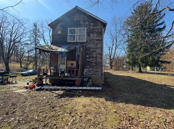 $45,000 | 115 Vista Lane, Ellwood City, PA 16117